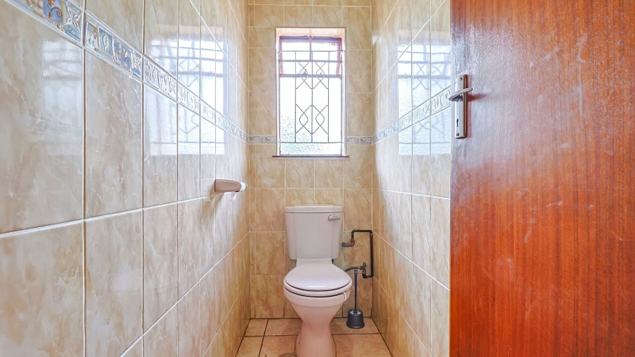 3 Bedroom Property for Sale in Mogwase North West